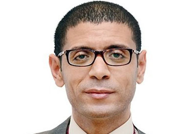 الدكتور خالد خلاف